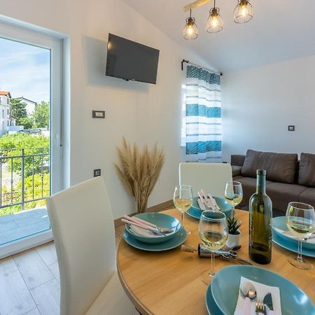 Summer Breeze Apartment ซริกเวนิซา ภายนอก รูปภาพ
